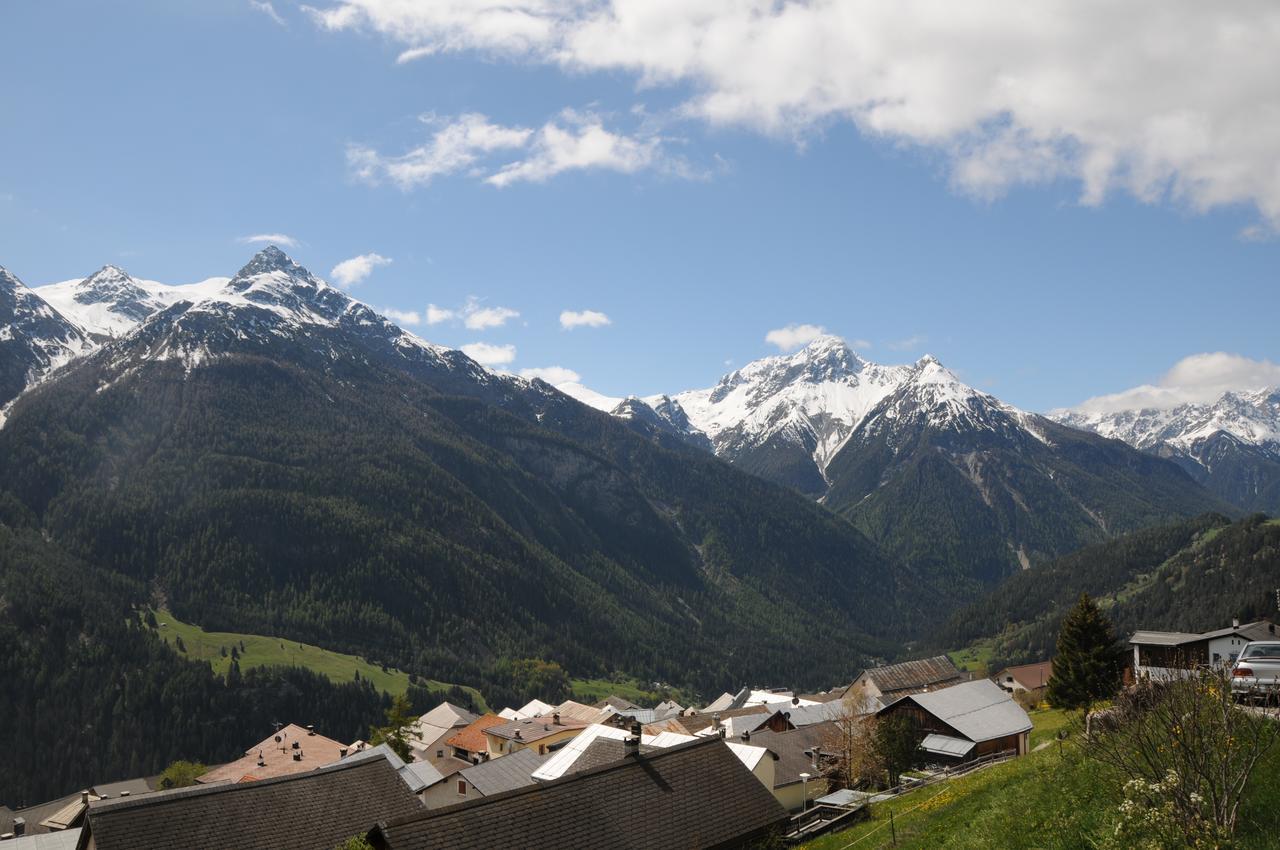 Ferienwohnung Caviezel Tschlin Exteriér fotografie